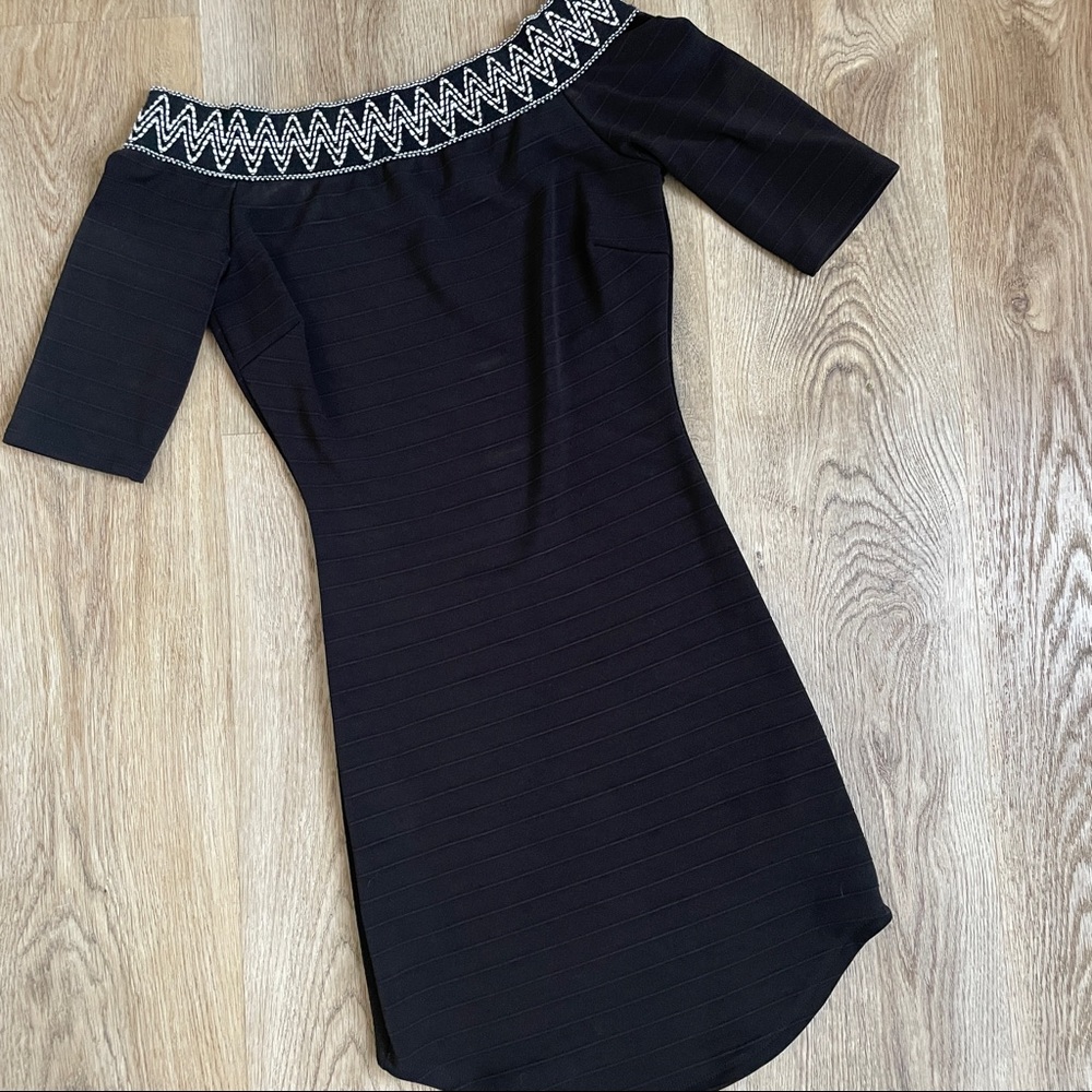 gLARE | body con off the shoulder mini little black dress
